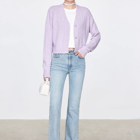 CHICJOC Italian Yarn Eleganza Couture Cardigan: A Symphony of Style and Comfort - Picture 6 of 16